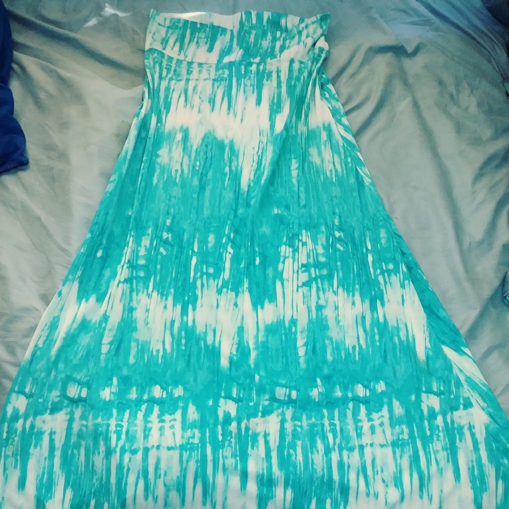 Long Skirt